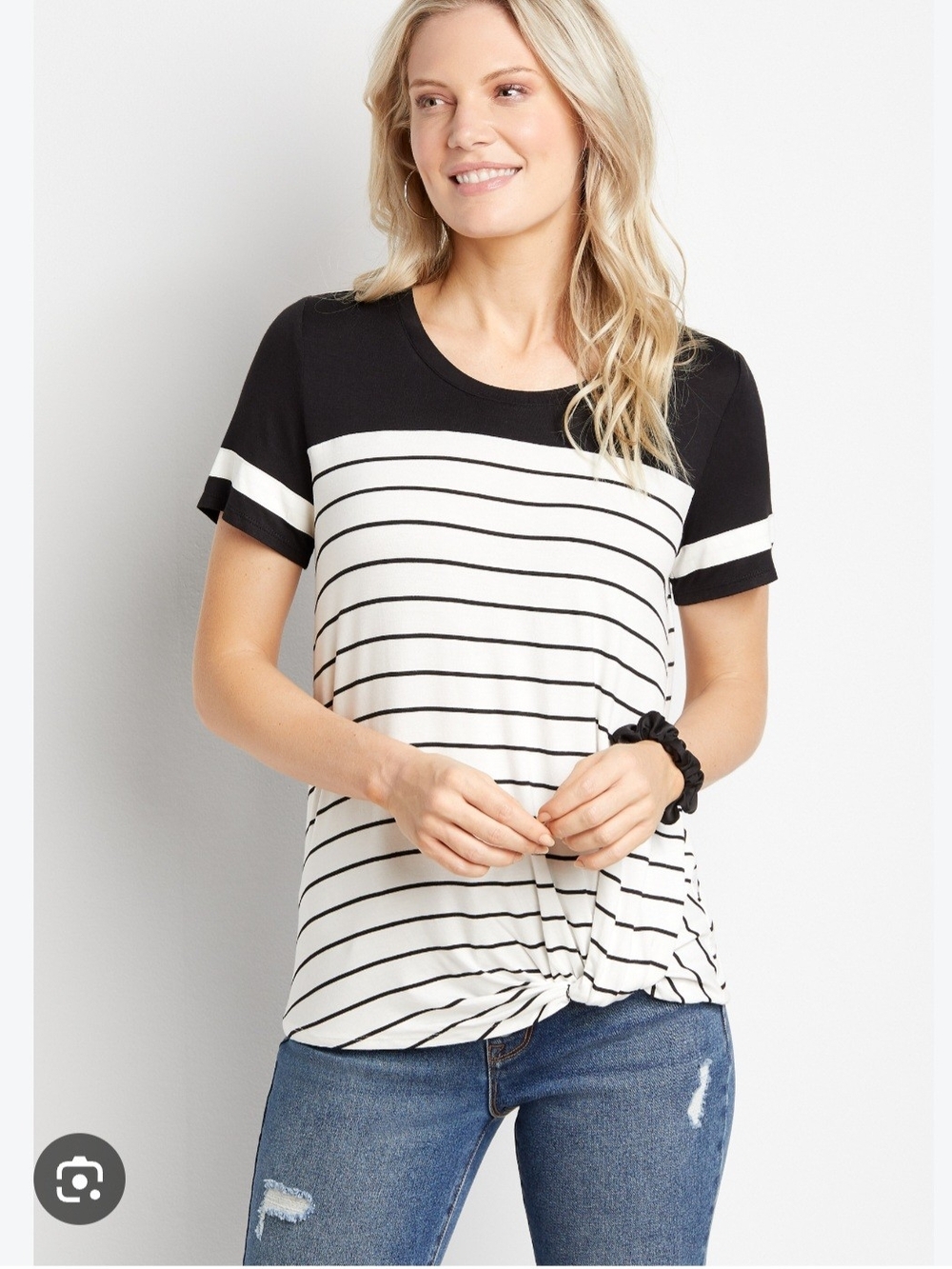 Maurices 0x Black and White Striped Knot-Hem Short Sleeve Tee